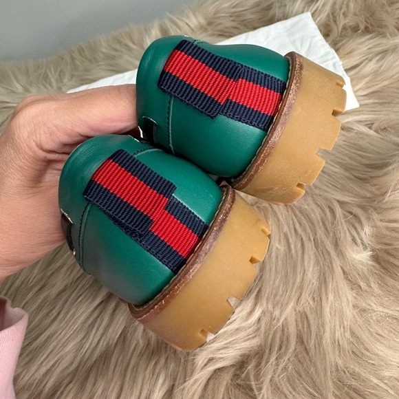 Authentic NWOT Gucci Boy Toddler Green Leather Loafer w/Red Tiger Print - Picture 4 of 7
